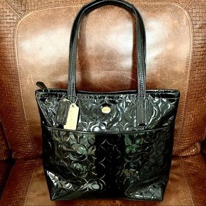 NWOT Coach Patent Leather Monogram Logo Tote Bag